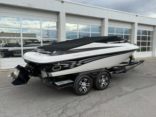 2001 20' Crownline "202 Bowrider" - Image 7