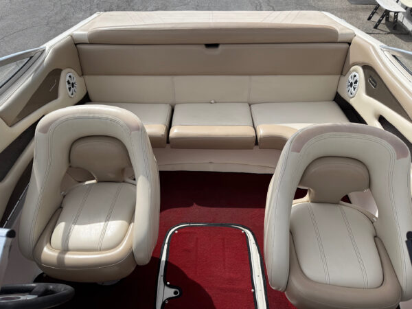 2003 23' Bryant "232 Bowrider" - Image 10
