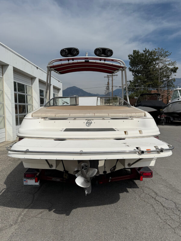 2003 23' Bryant "232 Bowrider" - Image 7