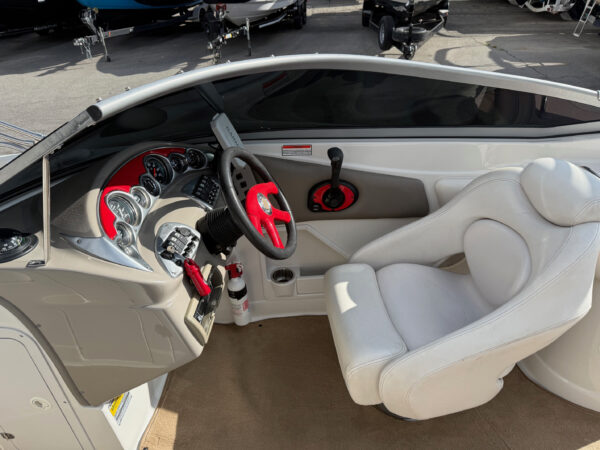 2004 24' Crownline "240 EX" Deck Boat - Image 21