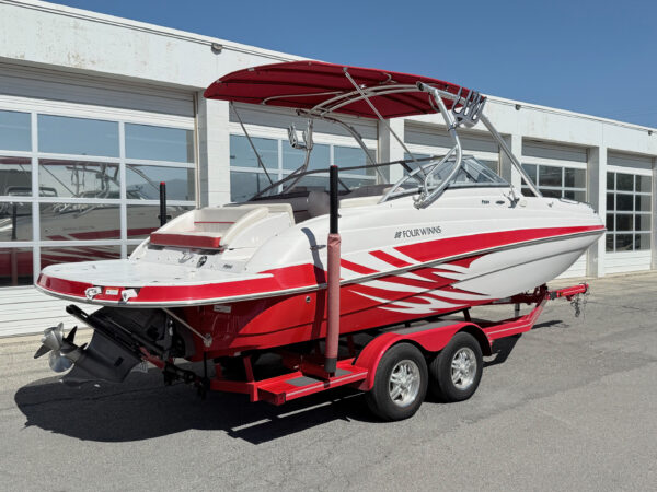 2010 22' Four Winns "F224" Bowrider - Image 3