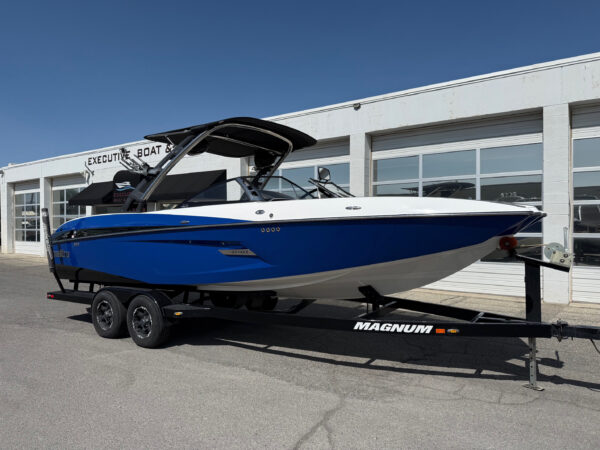2013 24' Malibu "Wakestter 24 MXZ" Bowrider - Image 2