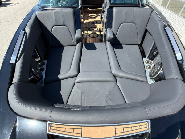 2021 24' MasterCraft "X24" Bowrider - Image 10