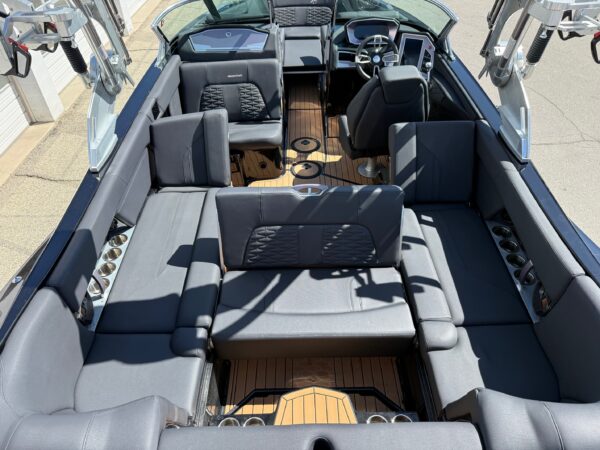 2021 24' MasterCraft "X24" Bowrider - Image 32
