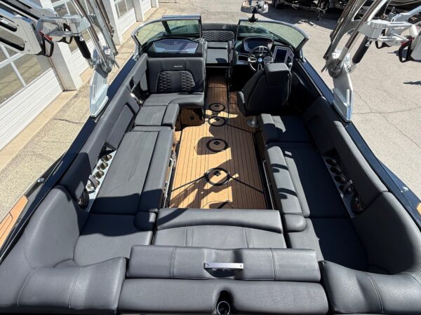2021 24' MasterCraft "X24" Bowrider - Image 33