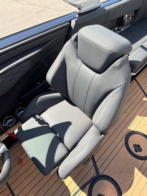 2021 24' MasterCraft "X24" Bowrider - Image 36