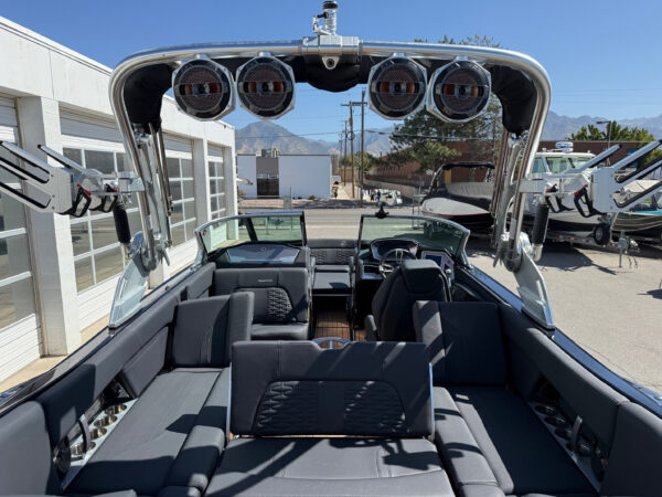 2021 24' MasterCraft "X24" Bowrider - Image 17