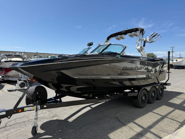 2021 24' MasterCraft "X24" Bowrider - Image 4