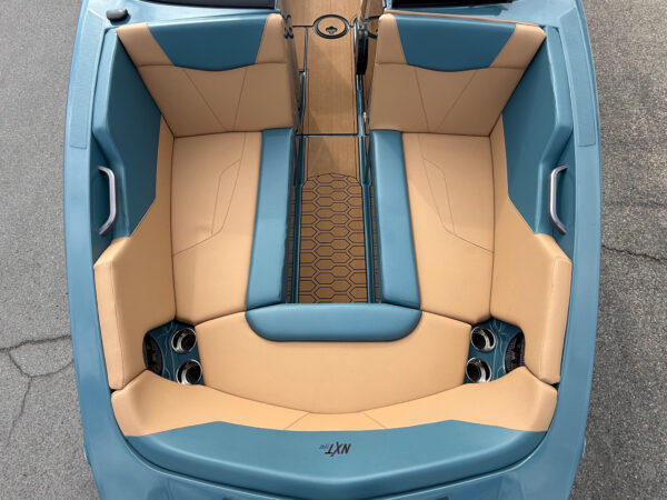 2025 24' MasterCraft "NXT24" Bowrider - Image 9