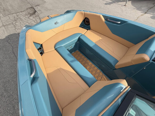 2025 24' MasterCraft "NXT24" Bowrider - Image 17