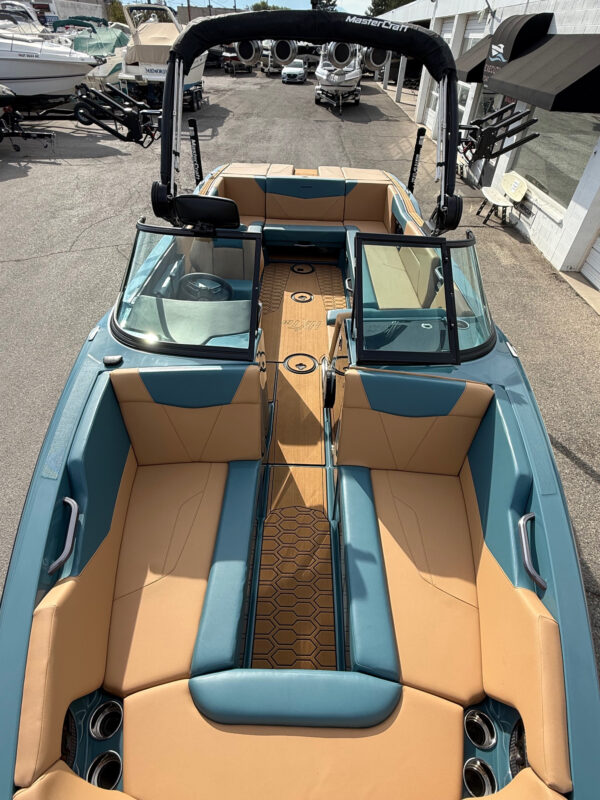 2025 24' MasterCraft "NXT24" Bowrider - Image 12
