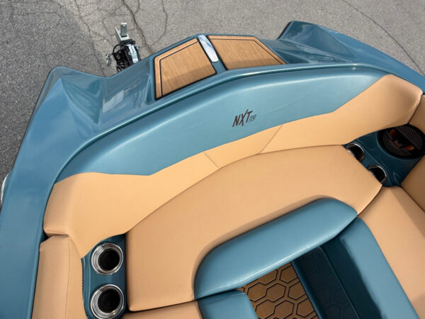 2025 24' MasterCraft "NXT24" Bowrider - Image 16