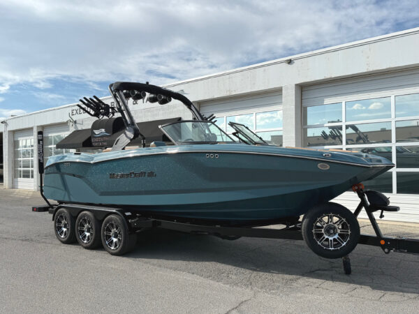 2025 24' MasterCraft "NXT24" Bowrider - Image 2