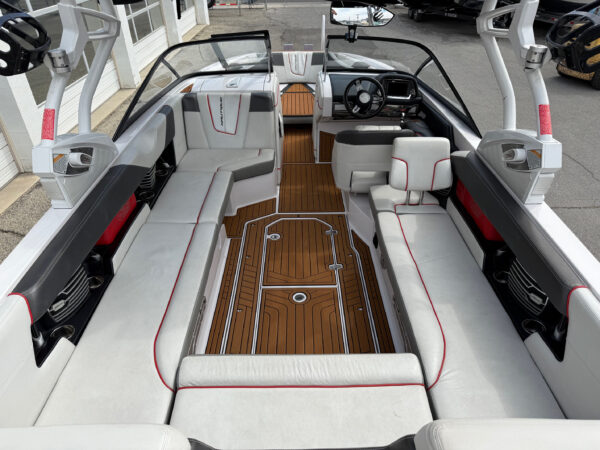 2013 25' Super Air Nautique "G25" - Image 21
