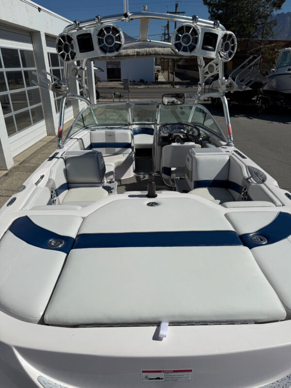 2006 22' Correct Craft "Super Air Nautique 220 Team" Bowrider - Image 19