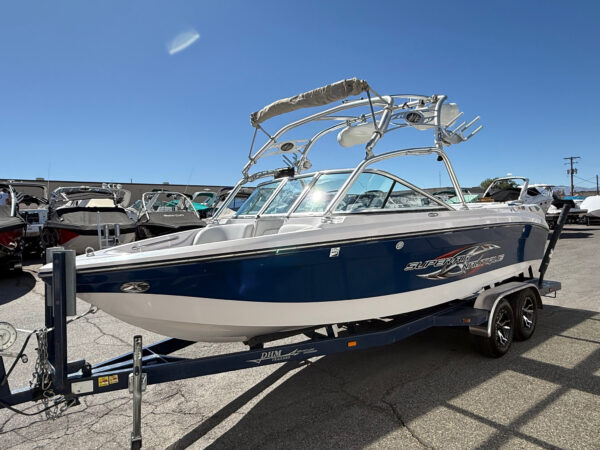 2006 22' Correct Craft "Super Air Nautique 220 Team" Bowrider - Image 4