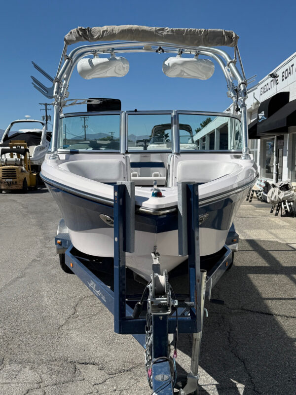 2006 22' Correct Craft "Super Air Nautique 220 Team" Bowrider - Image 7
