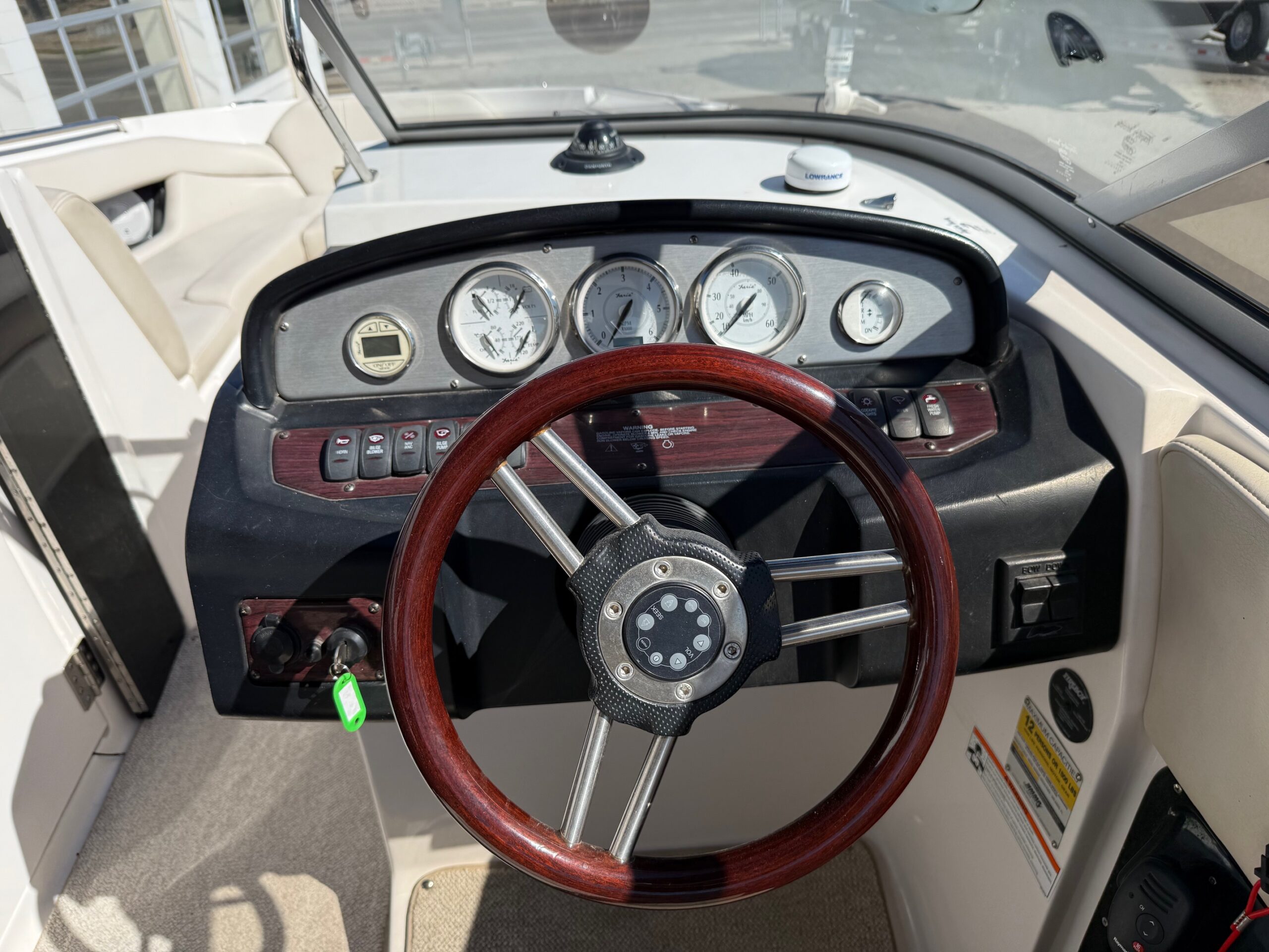 2008 27' Regal "2700 Bowrider" - Image 23