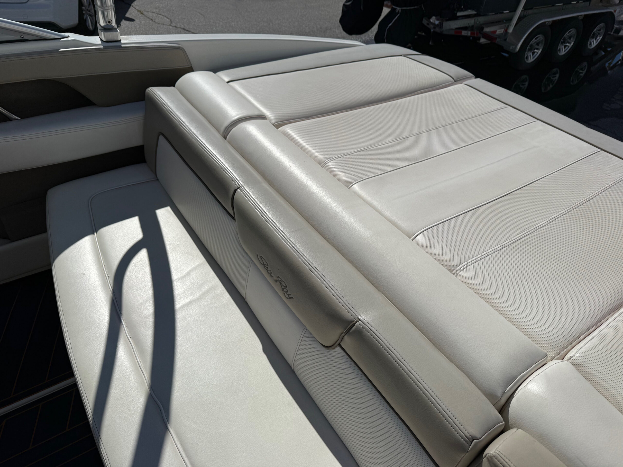 2011 21' Sea Ray "210 SLX Fission" Bowrider - Image 30