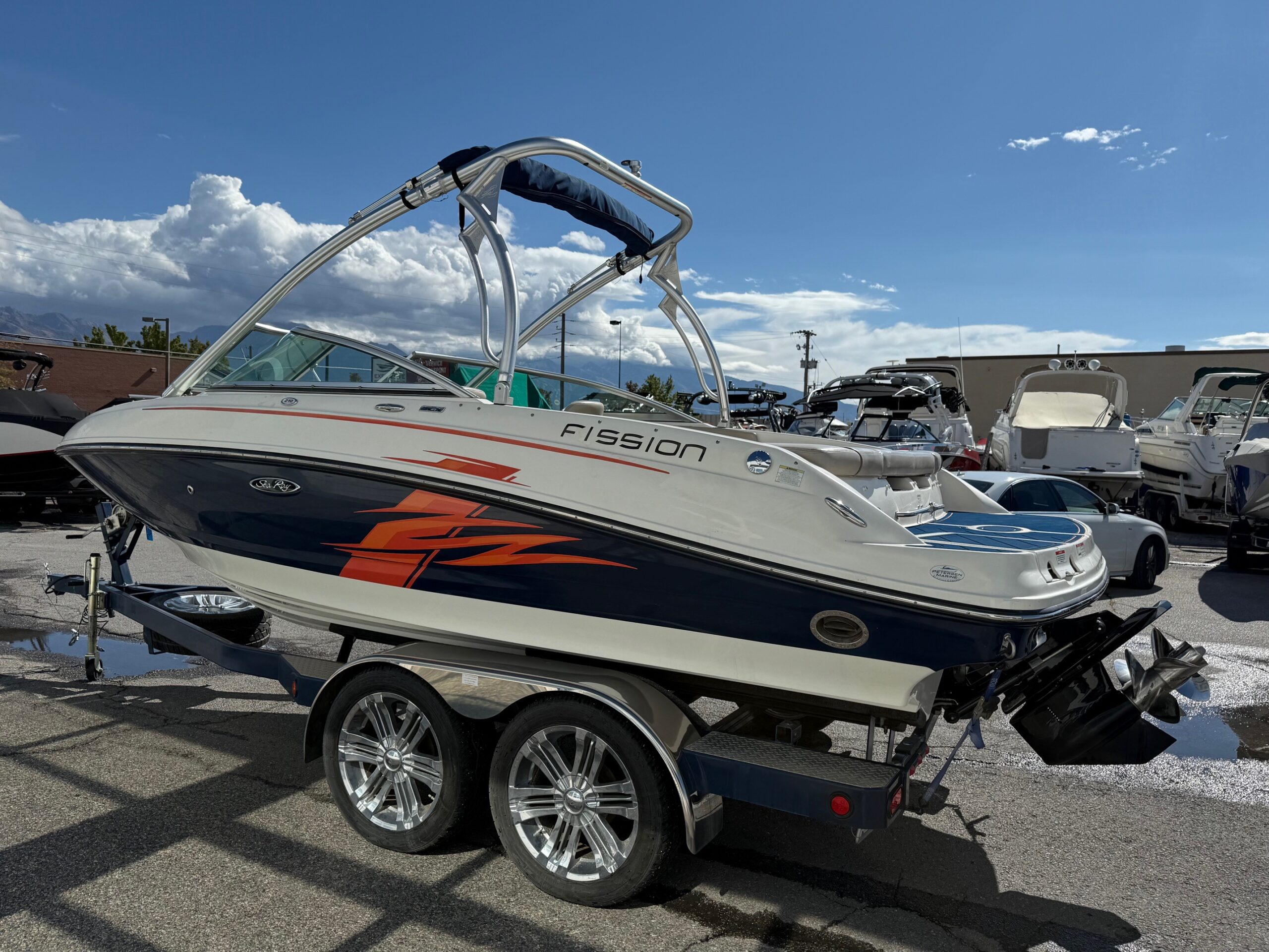 2011 21' Sea Ray "210 SLX Fission" Bowrider - Image 5