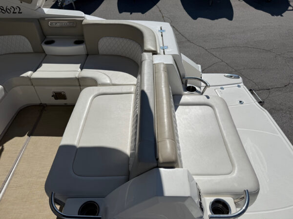 2016 33' Chaparral "Signature 330" Cruiser - Image 31