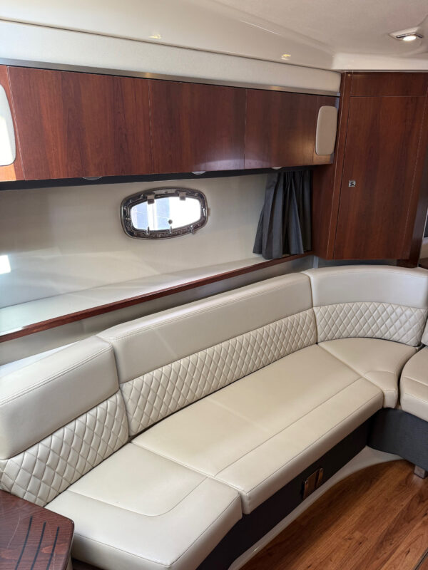 2016 33' Chaparral "Signature 330" Cruiser - Image 39