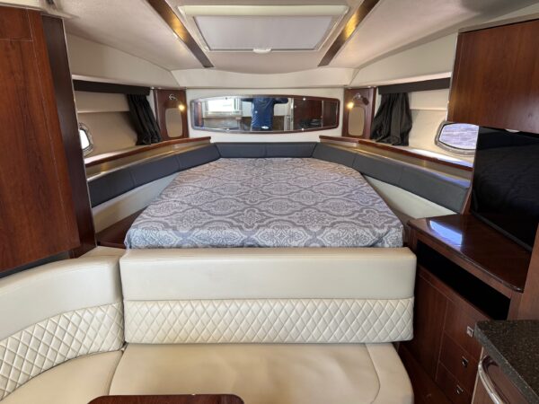 2016 33' Chaparral "Signature 330" Cruiser - Image 41