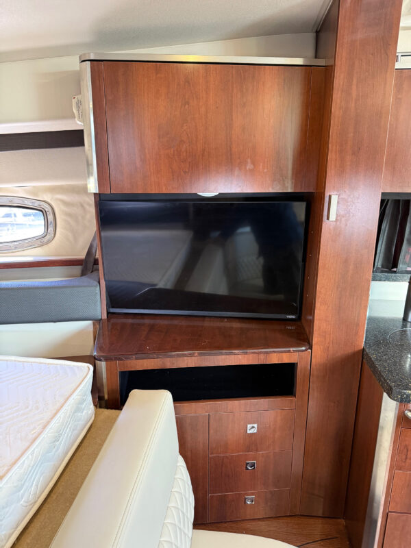 2016 33' Chaparral "Signature 330" Cruiser - Image 42