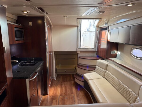 2016 33' Chaparral "Signature 330" Cruiser - Image 44