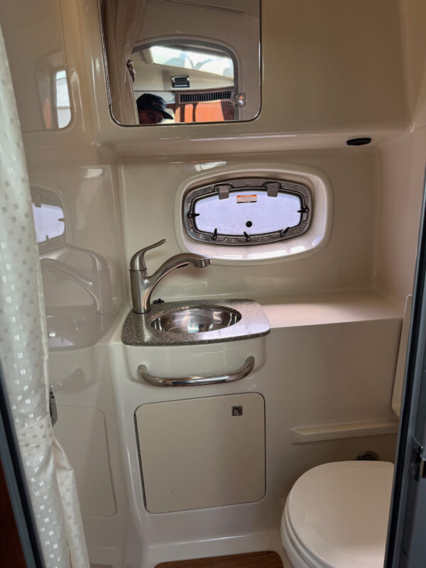 2016 33' Chaparral "Signature 330" Cruiser - Image 45
