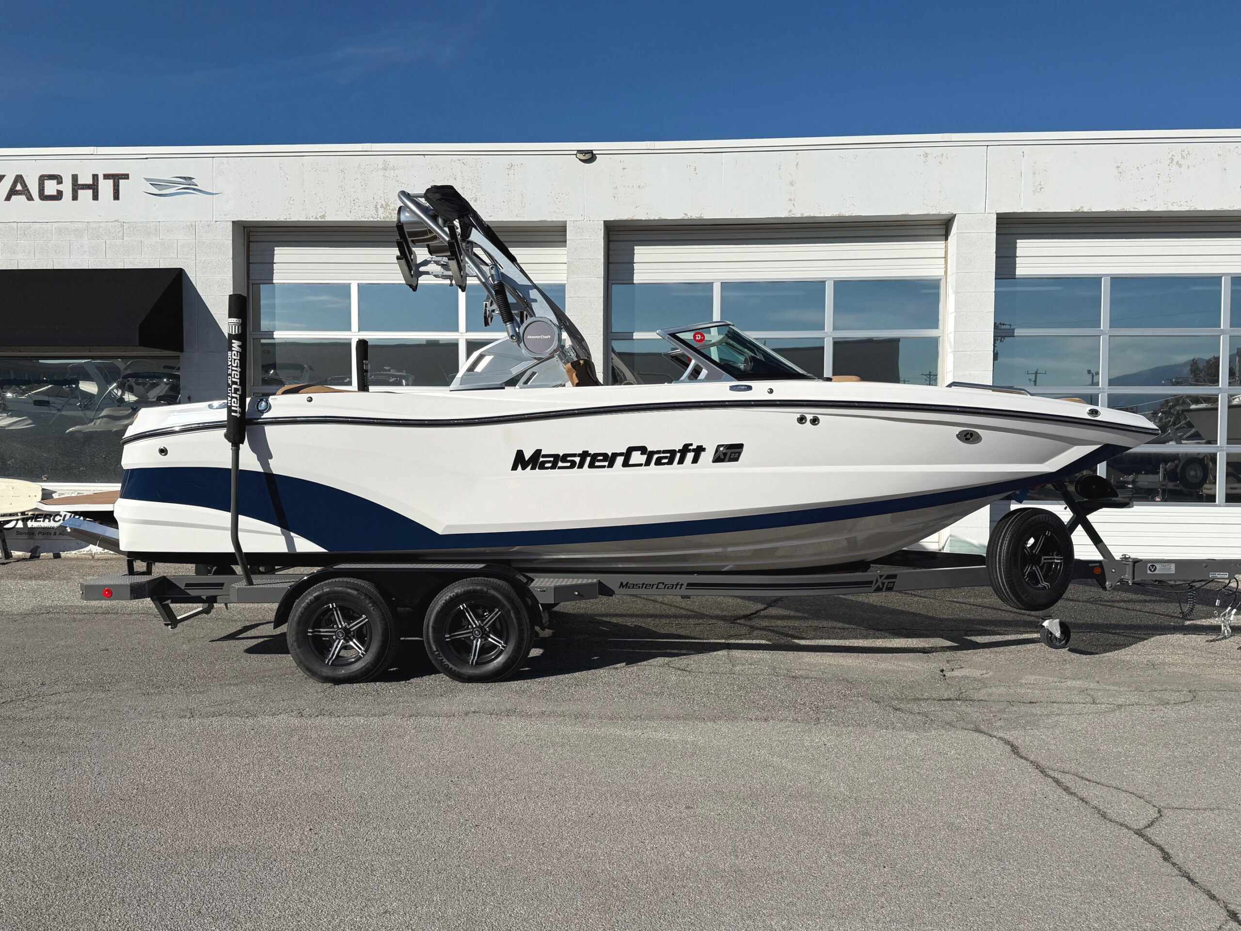 2021 22' MasterCraft "XT22" Bowrider