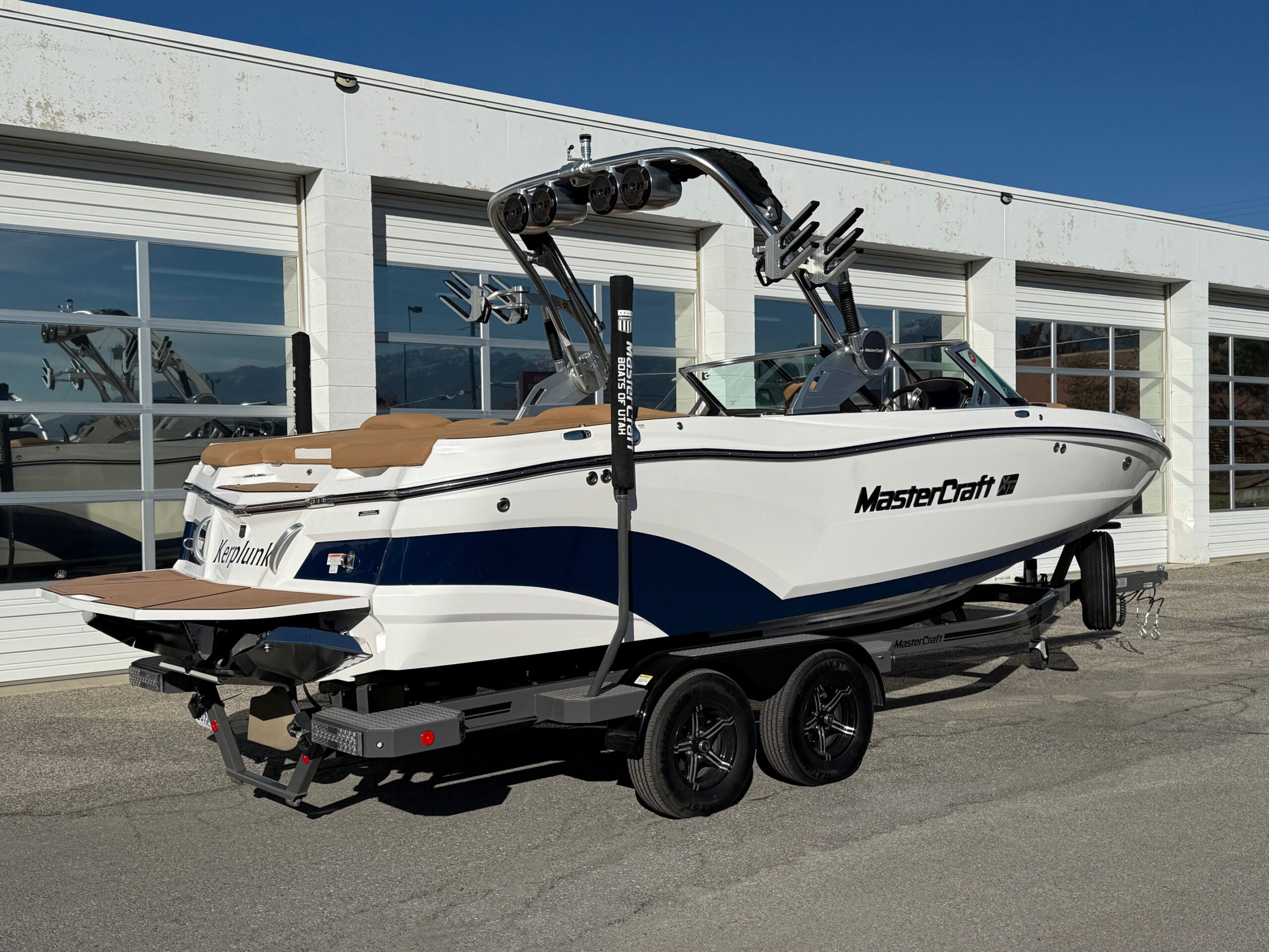 2021 22' MasterCraft "XT22" Bowrider - Image 3
