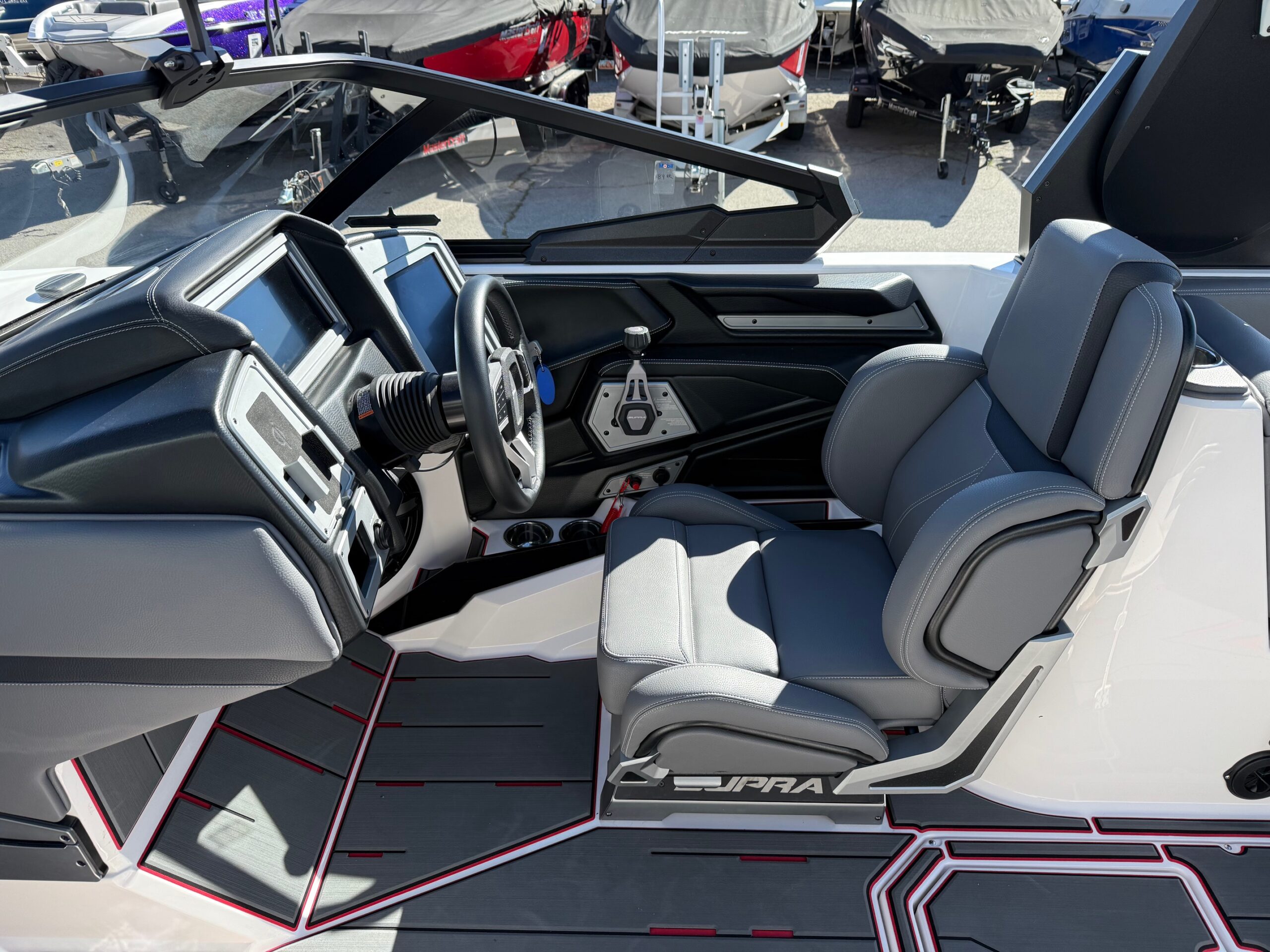 2023 24' Supra "SL550" Bowrider - Image 35