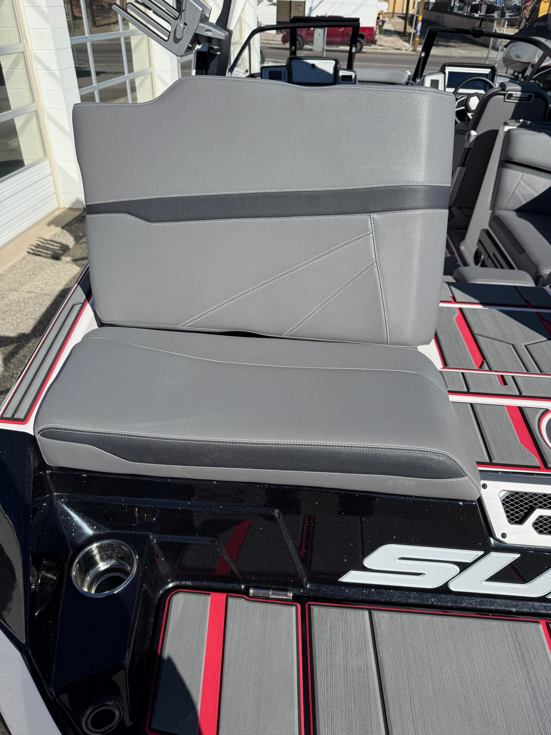 2023 24' Supra "SL550" Bowrider - Image 42