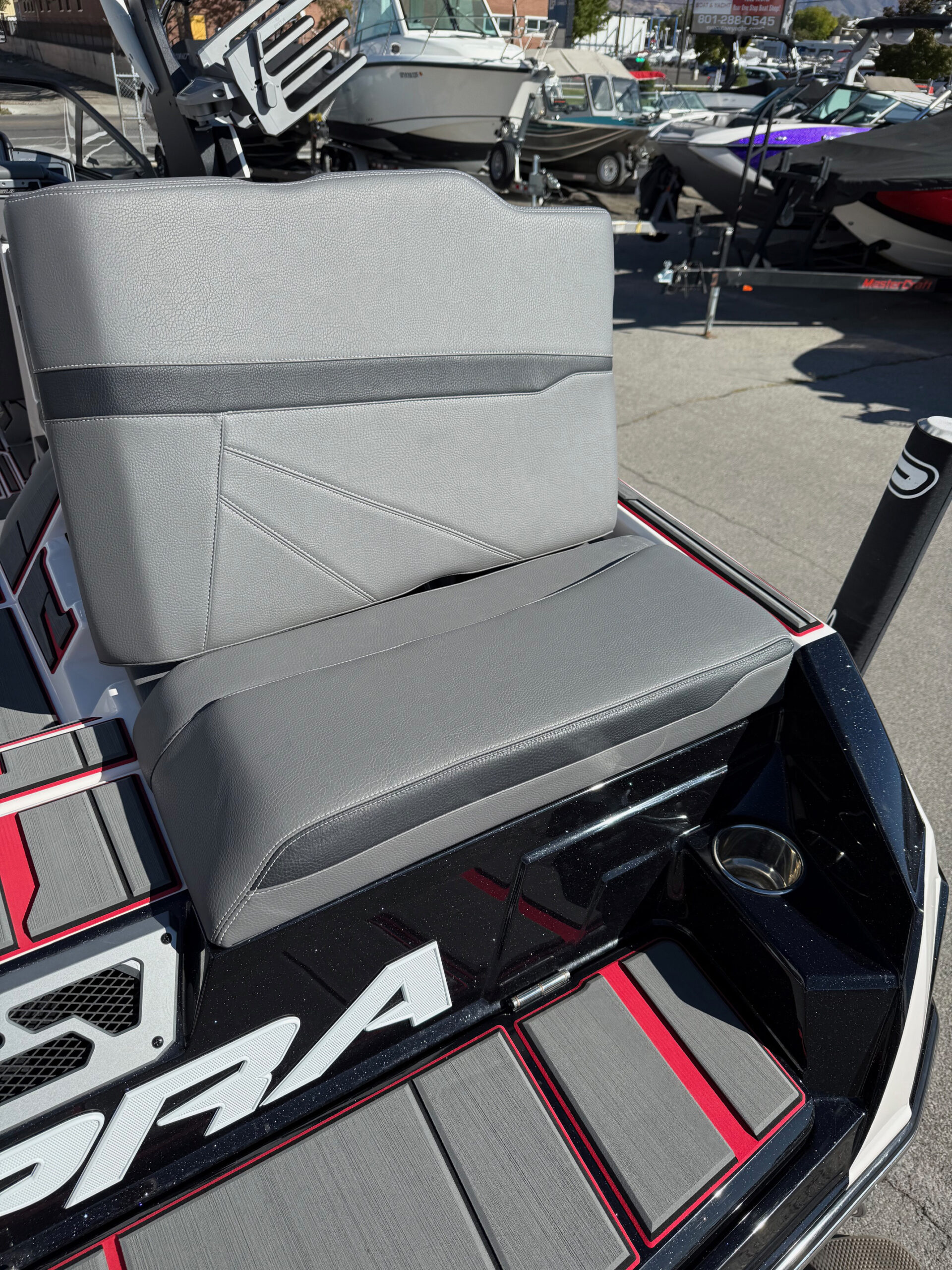 2023 24' Supra "SL550" Bowrider - Image 44