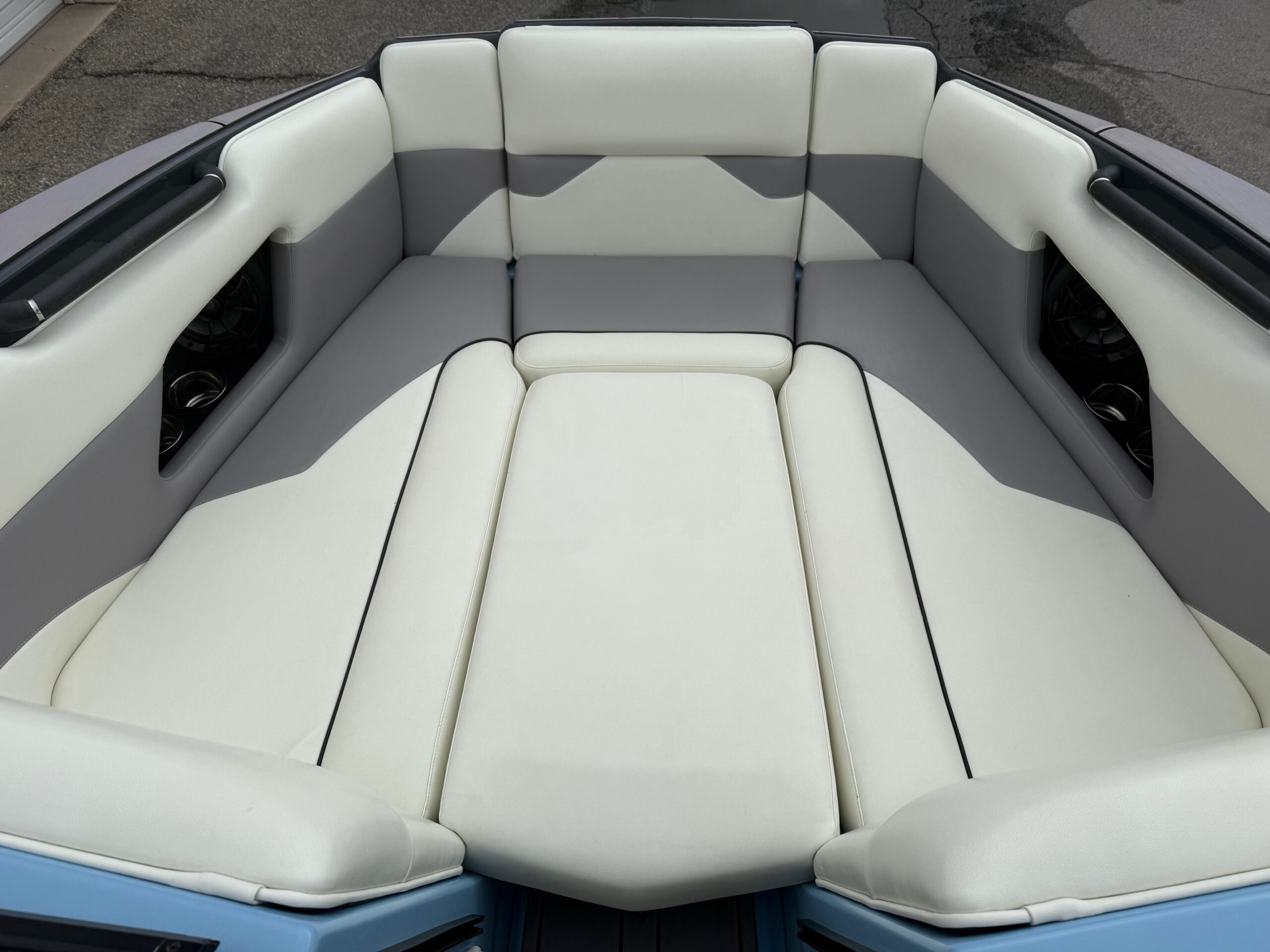 2024 23' Moomba "MOJO" Bowrider - Image 11