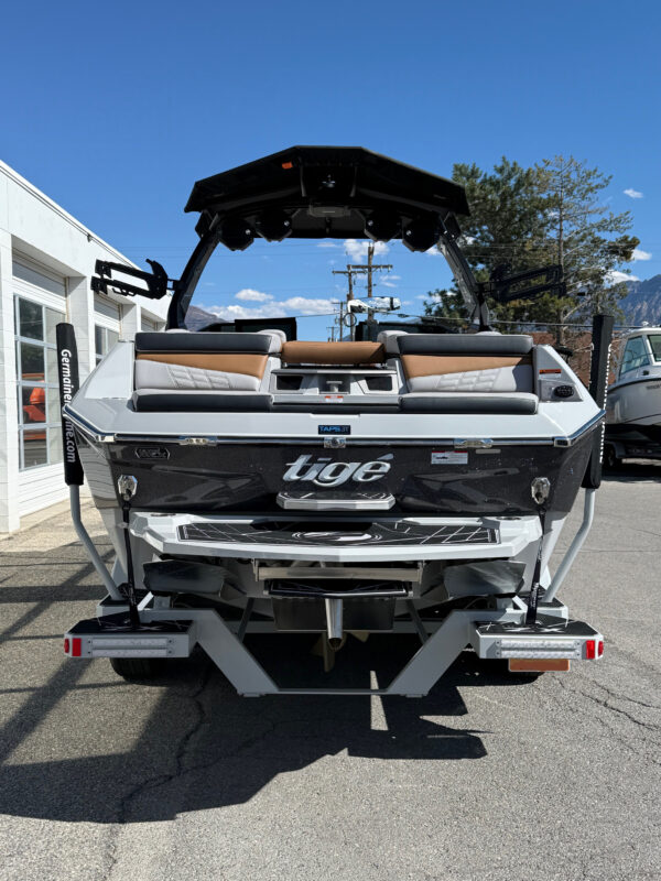 2024 23' Tige' "Ultre 23ZX" Bowrider - Image 7