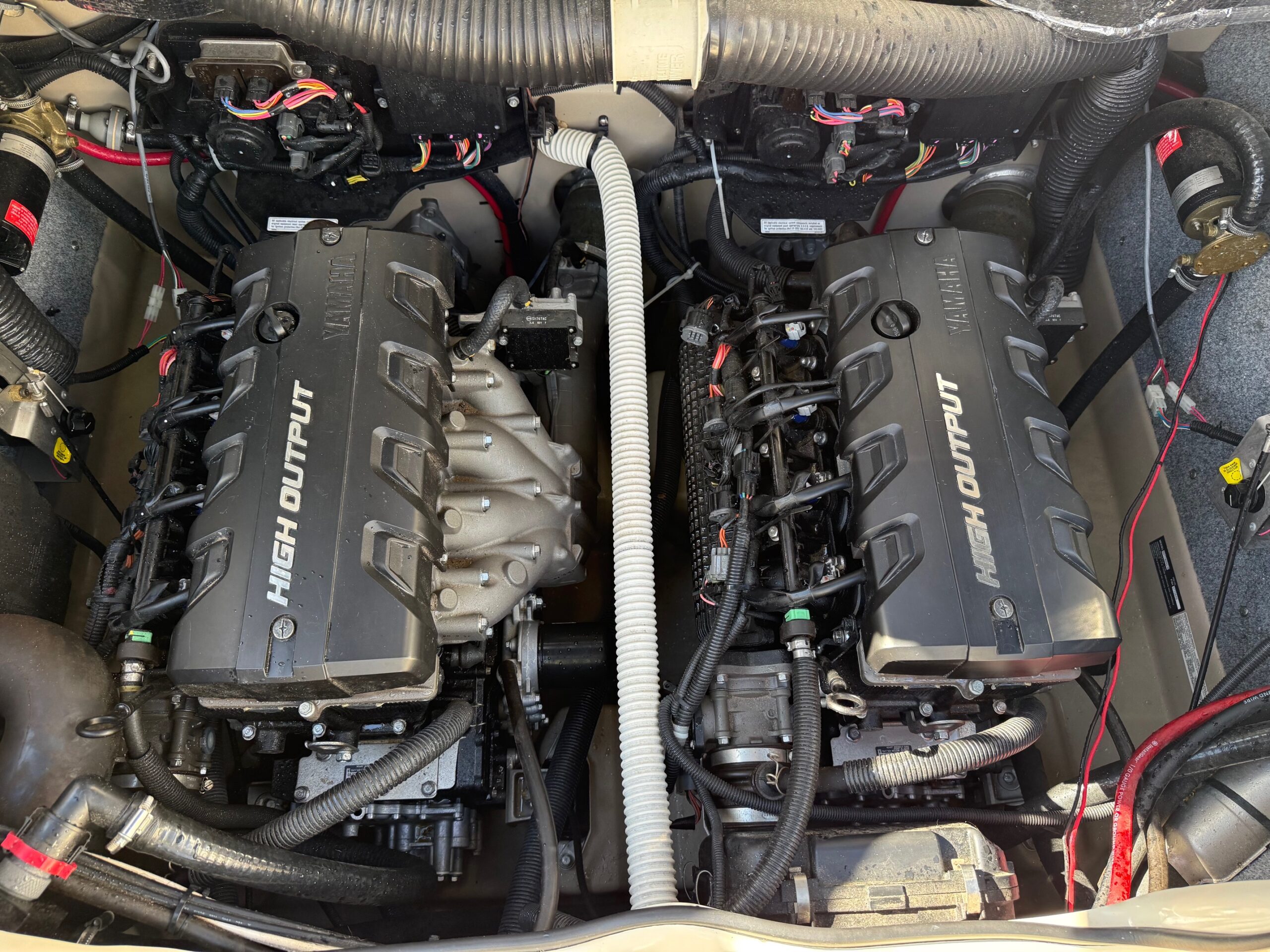 2014 24' Yamaha "242 Limited S" Bowrider - Image 21