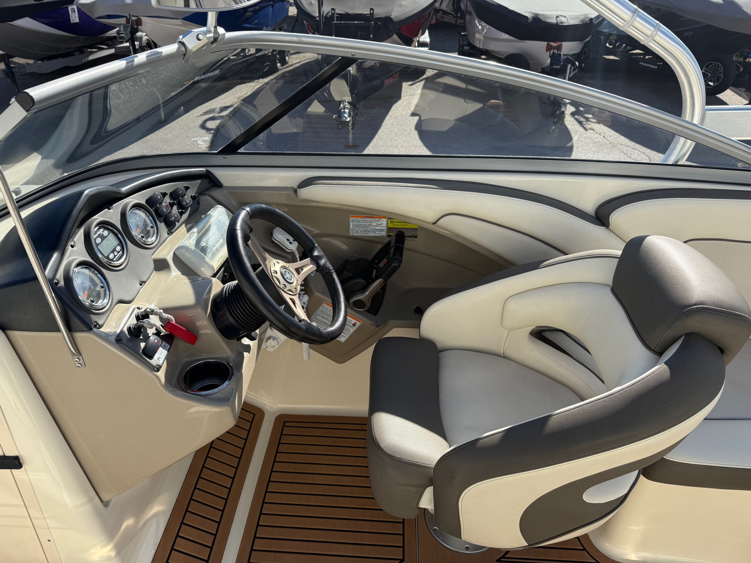 2014 24' Yamaha "242 Limited S" Bowrider - Image 25