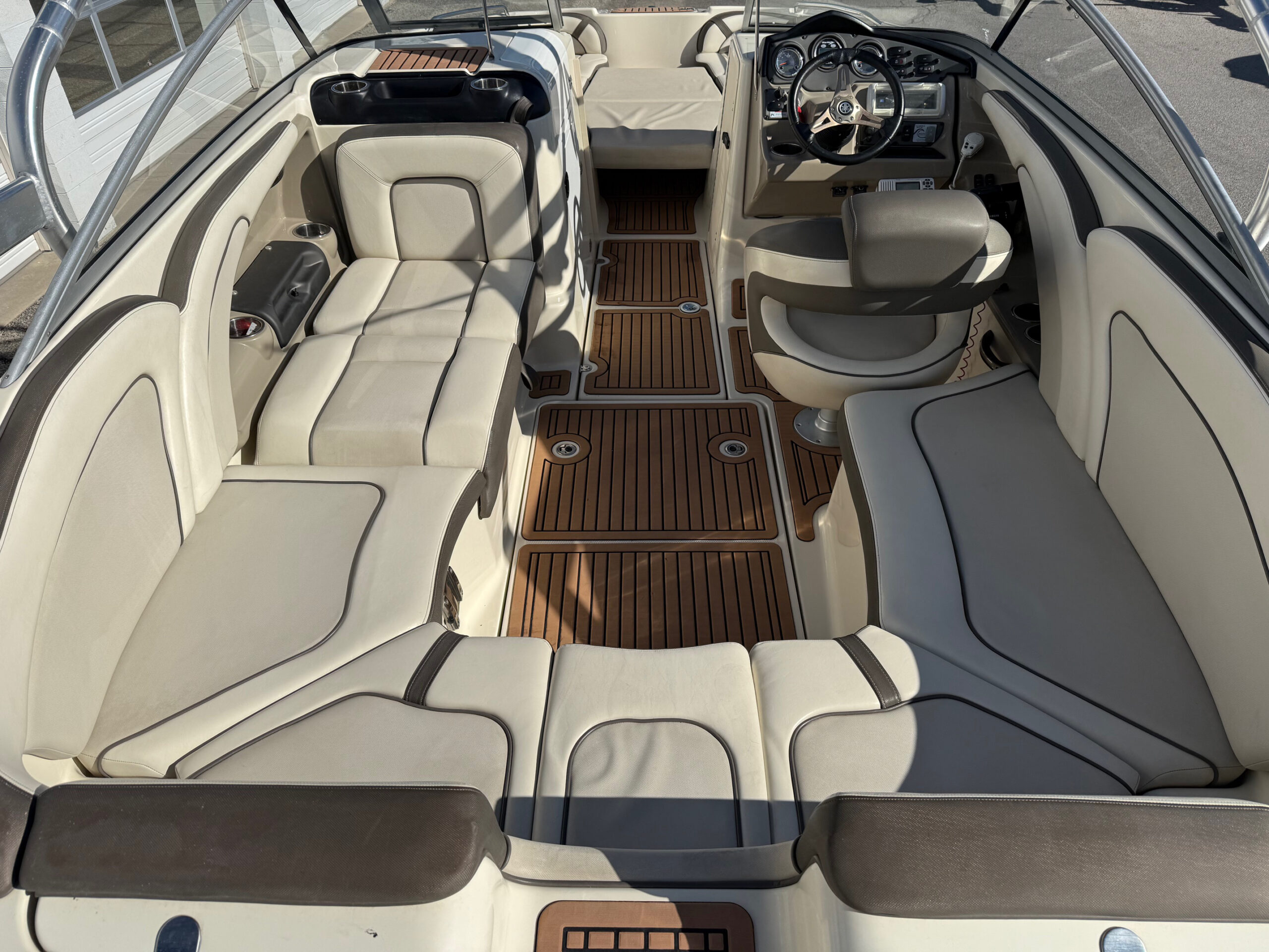 2014 24' Yamaha "242 Limited S" Bowrider - Image 12