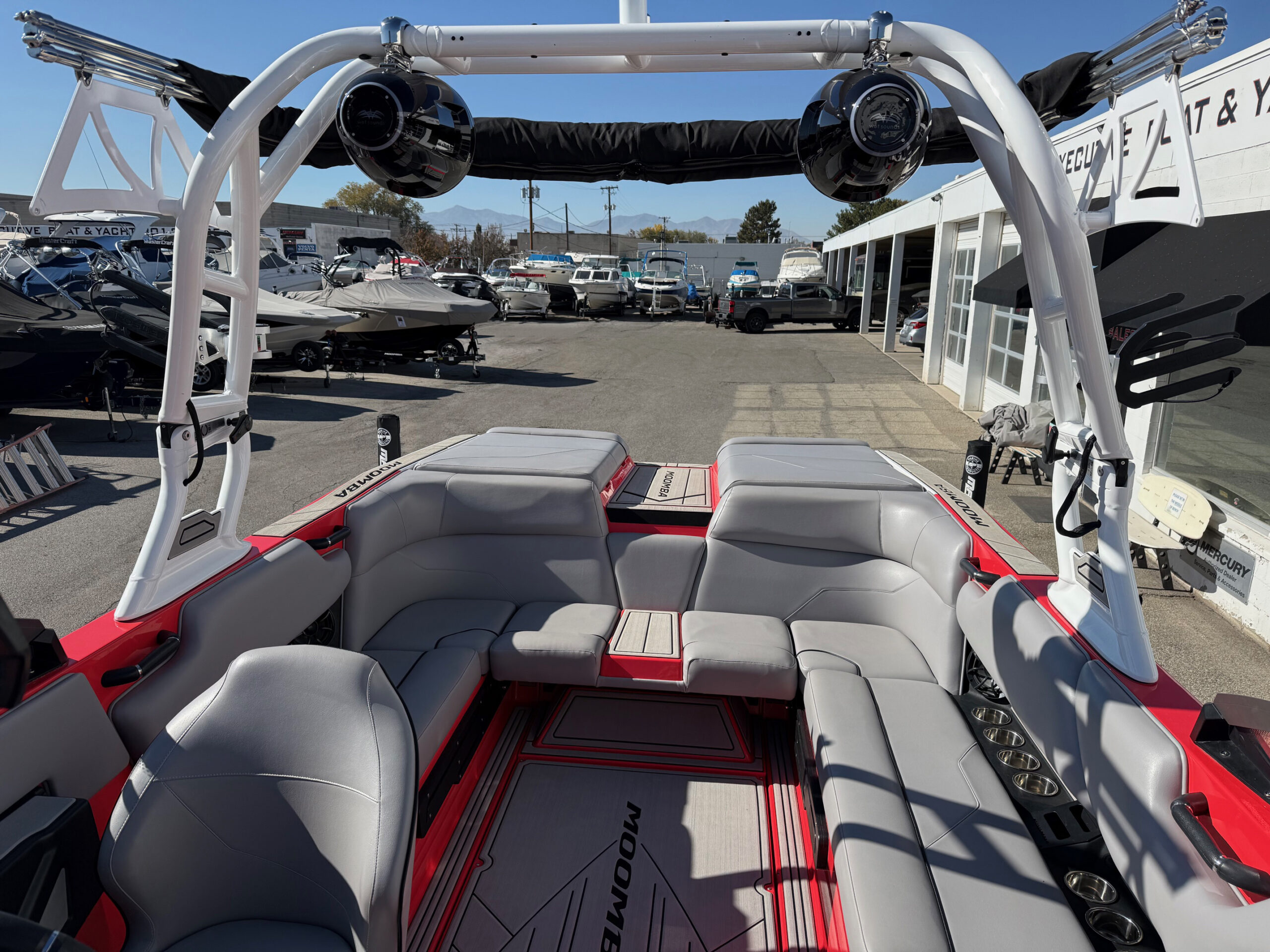 2025 23' Moomba "MAX" Bowrider - Image 13