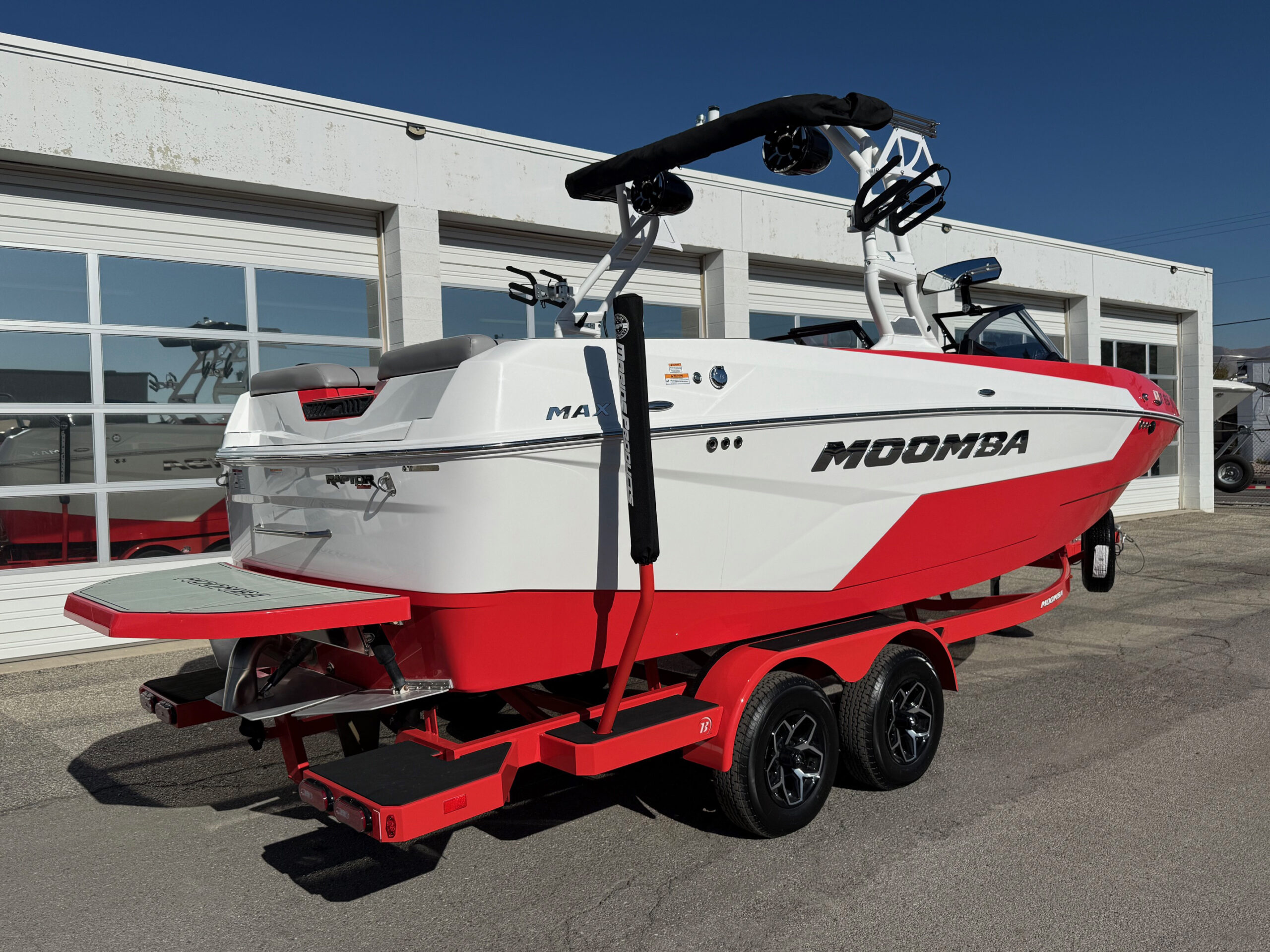 2025 23' Moomba "MAX" Bowrider - Image 3