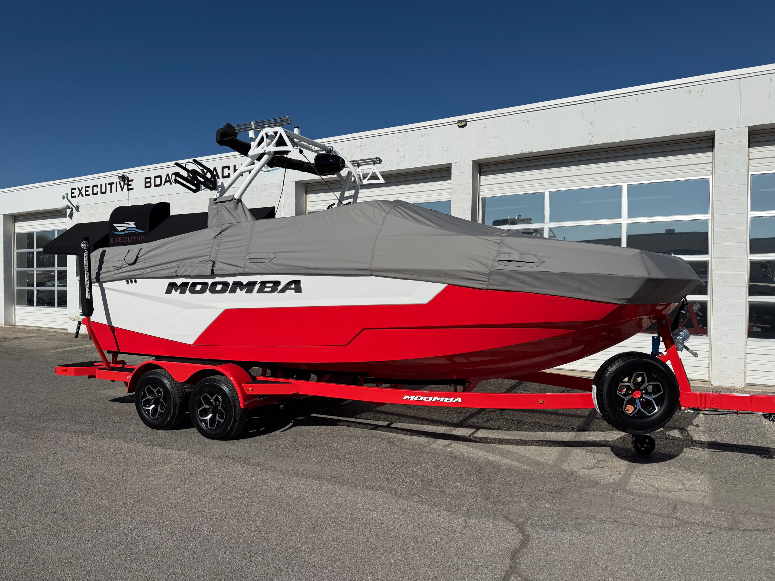2025 23' Moomba "MAX" Bowrider - Image 7