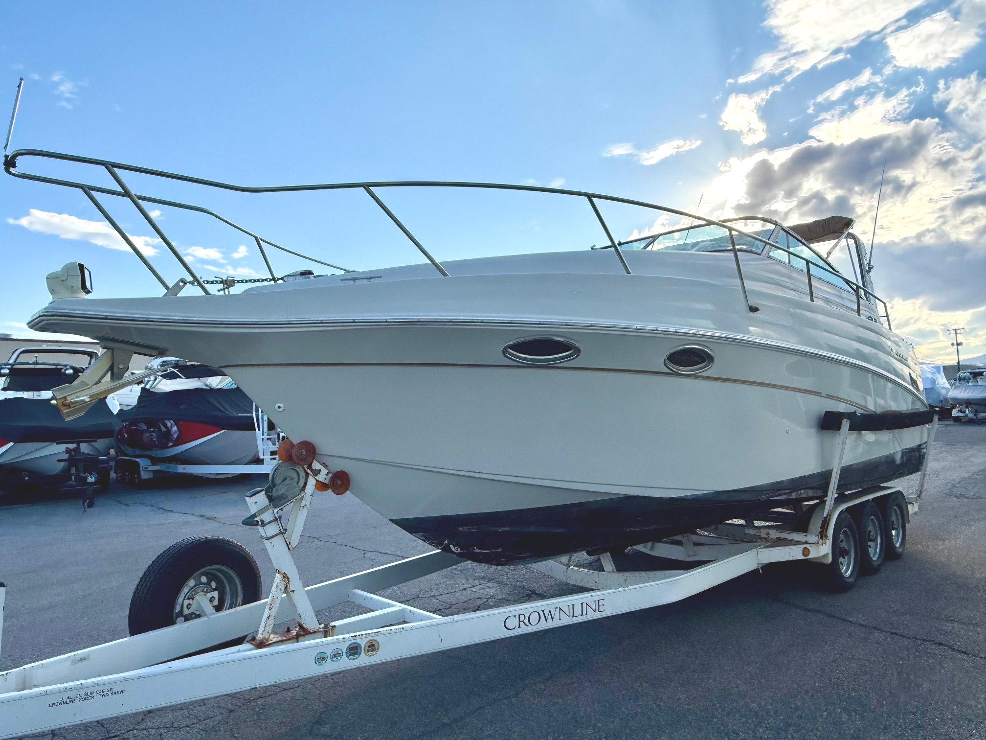 2001 29' Crownline "290 CR" - Image 5