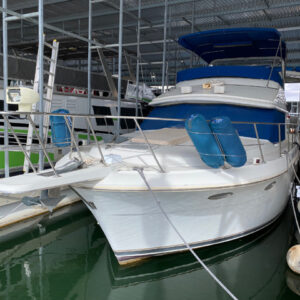 1996 43' Carver "430 Cockpit Motor Yacht"