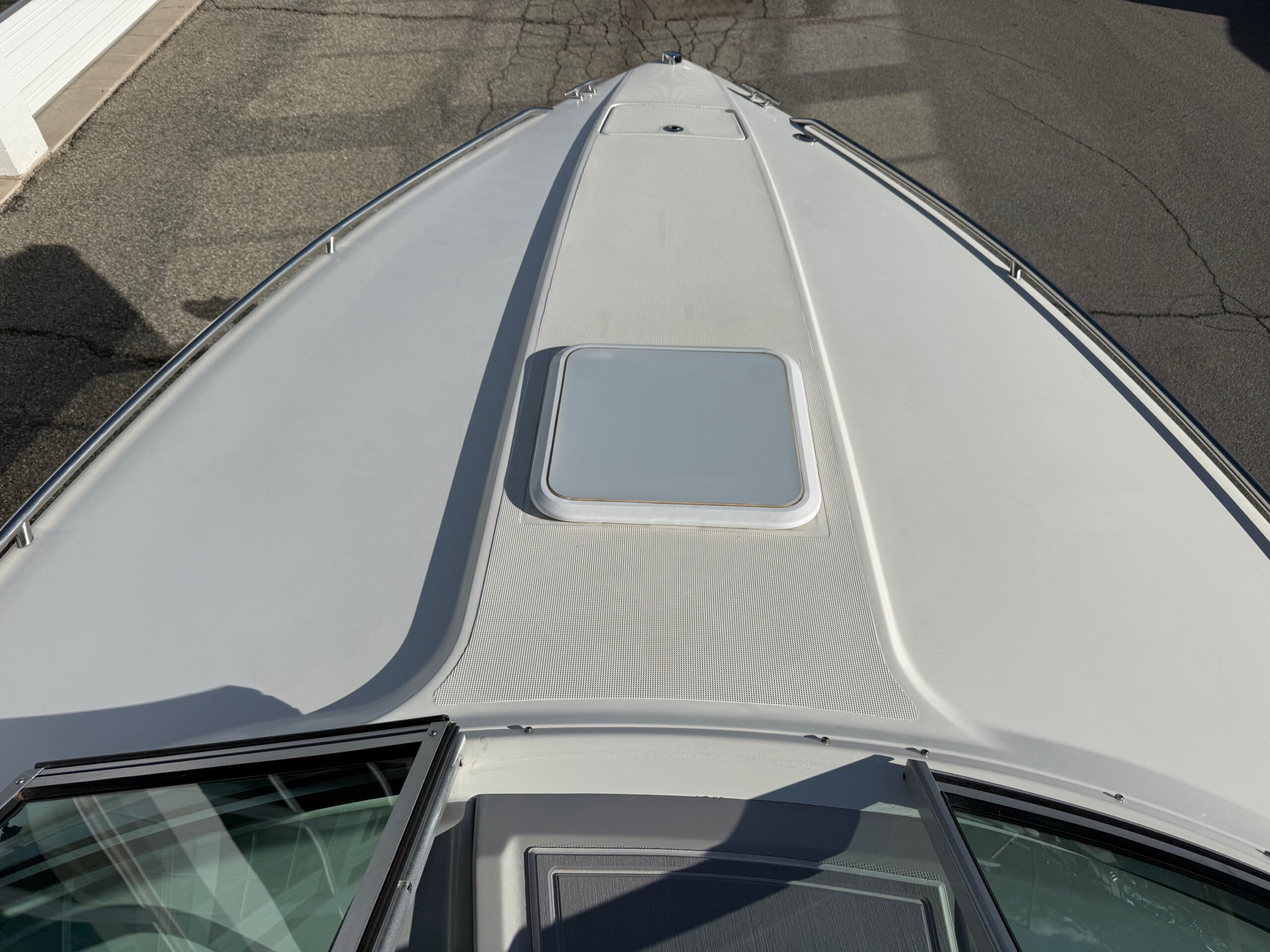 2001 28' Formula "280 Sun Sport" Cuddy - Image 9