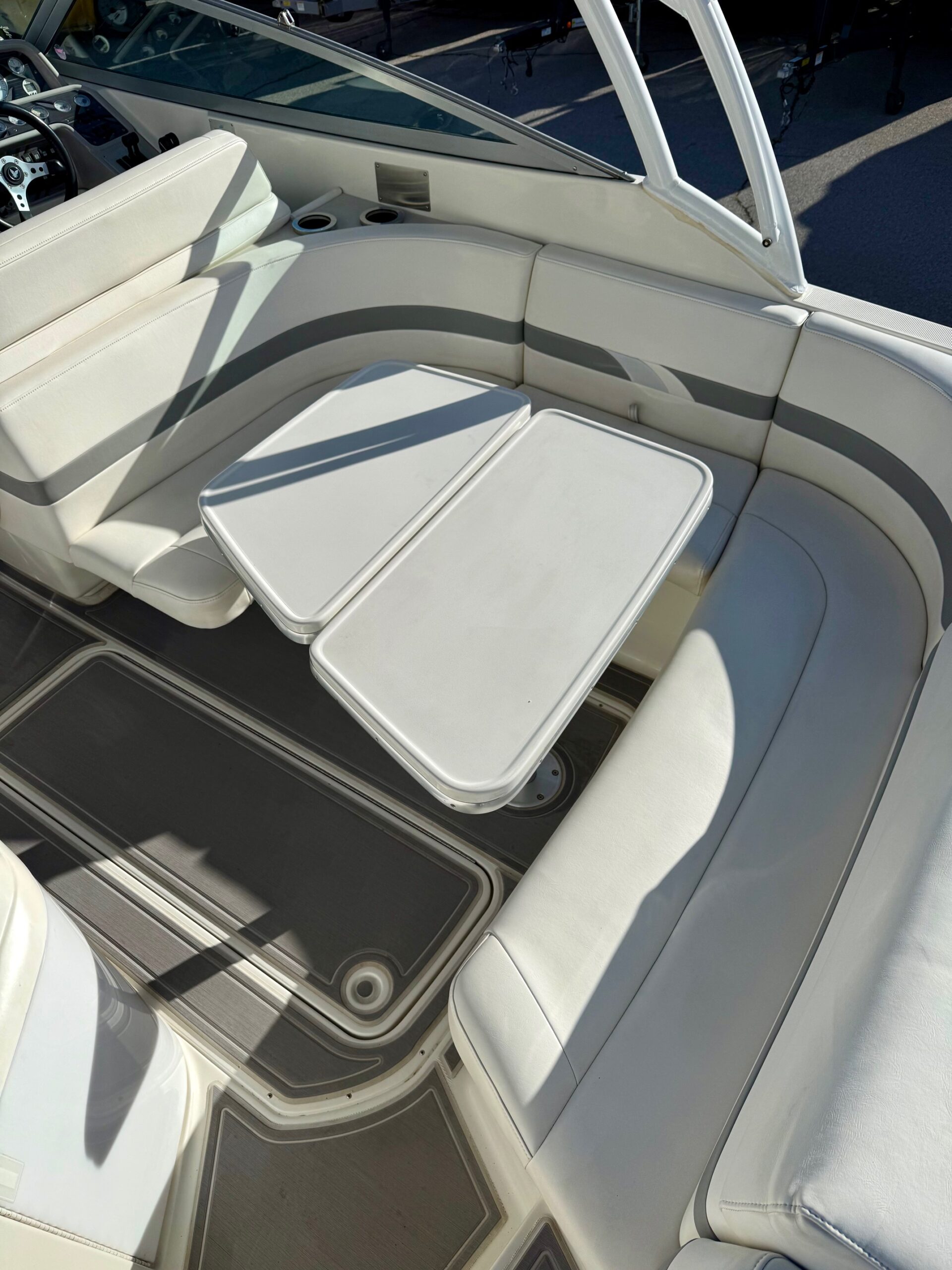 2001 28' Formula "280 Sun Sport" Cuddy - Image 20