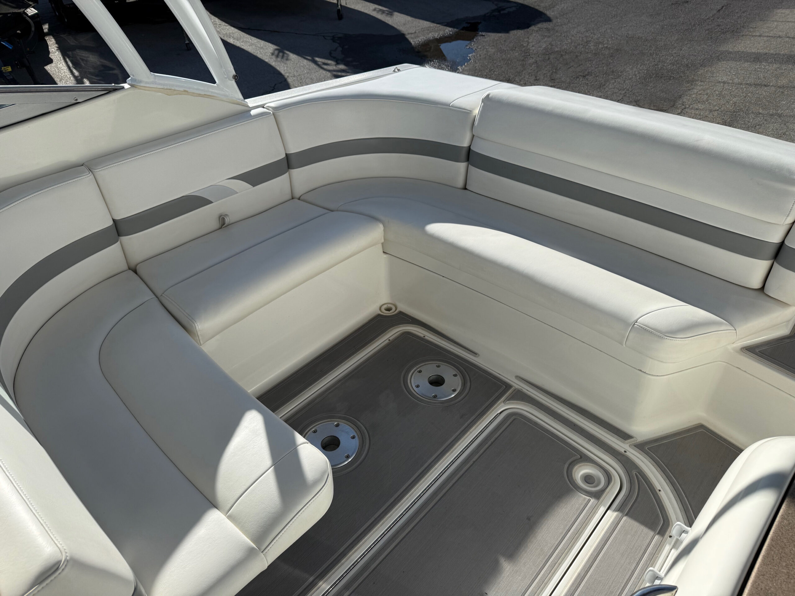 2001 28' Formula "280 Sun Sport" Cuddy - Image 23