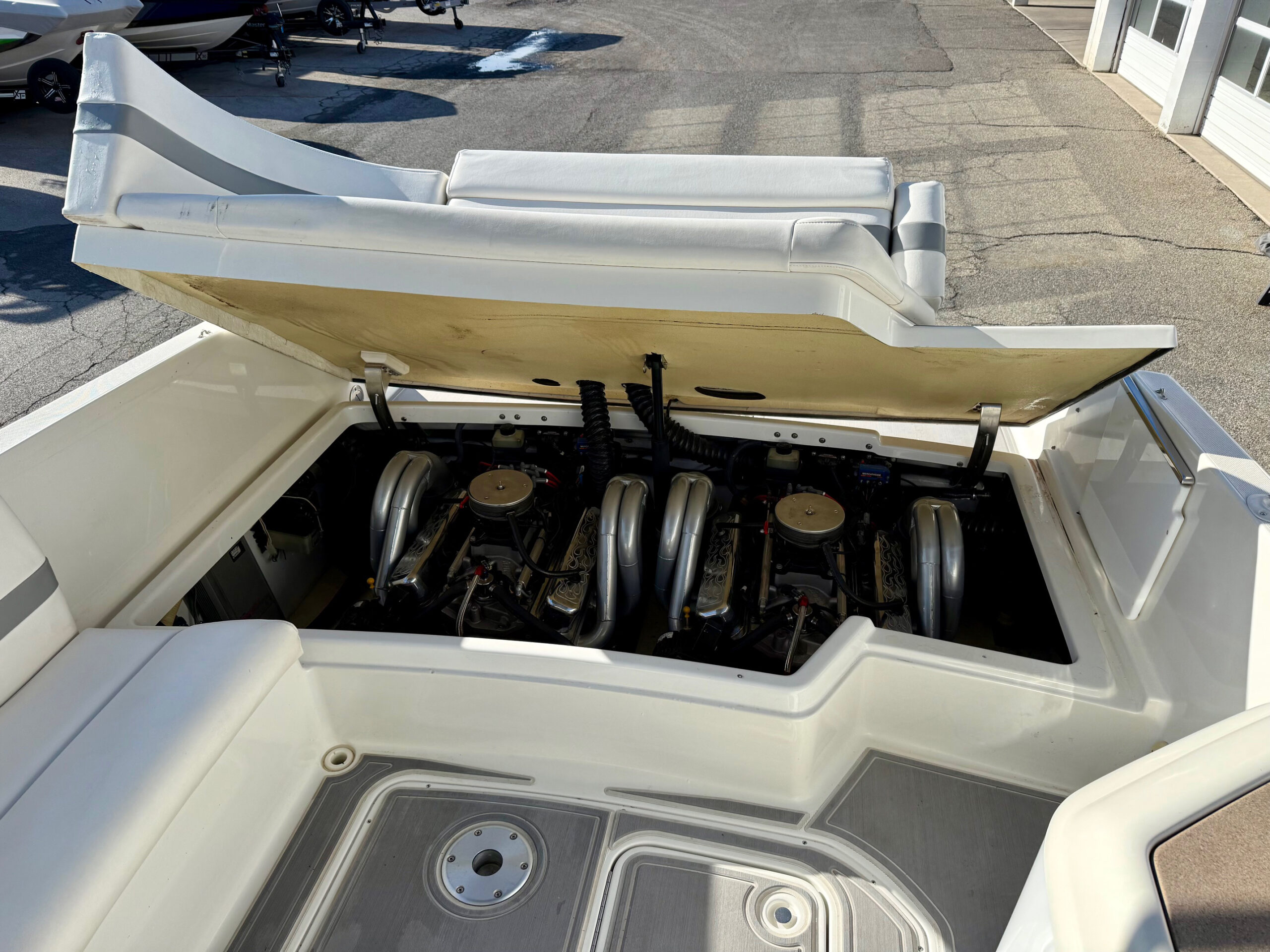 2001 28' Formula "280 Sun Sport" Cuddy - Image 24