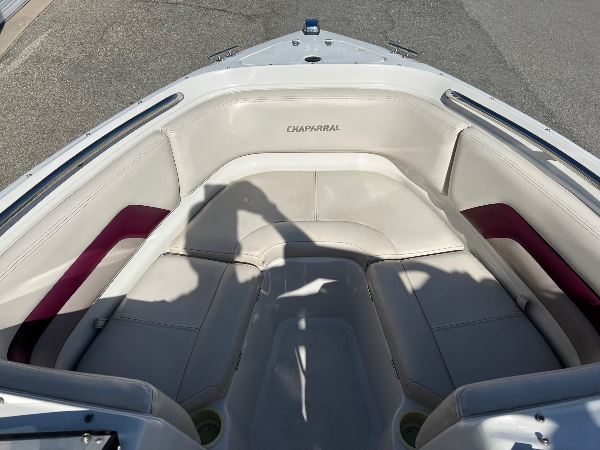 1994 19' Chaparral "1930 SS" Bowrider - Image 12